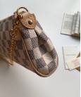 Клатч Louis Vuitton Damier Azur Eva